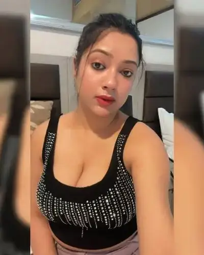Call Girls Service Ramganj Mandi